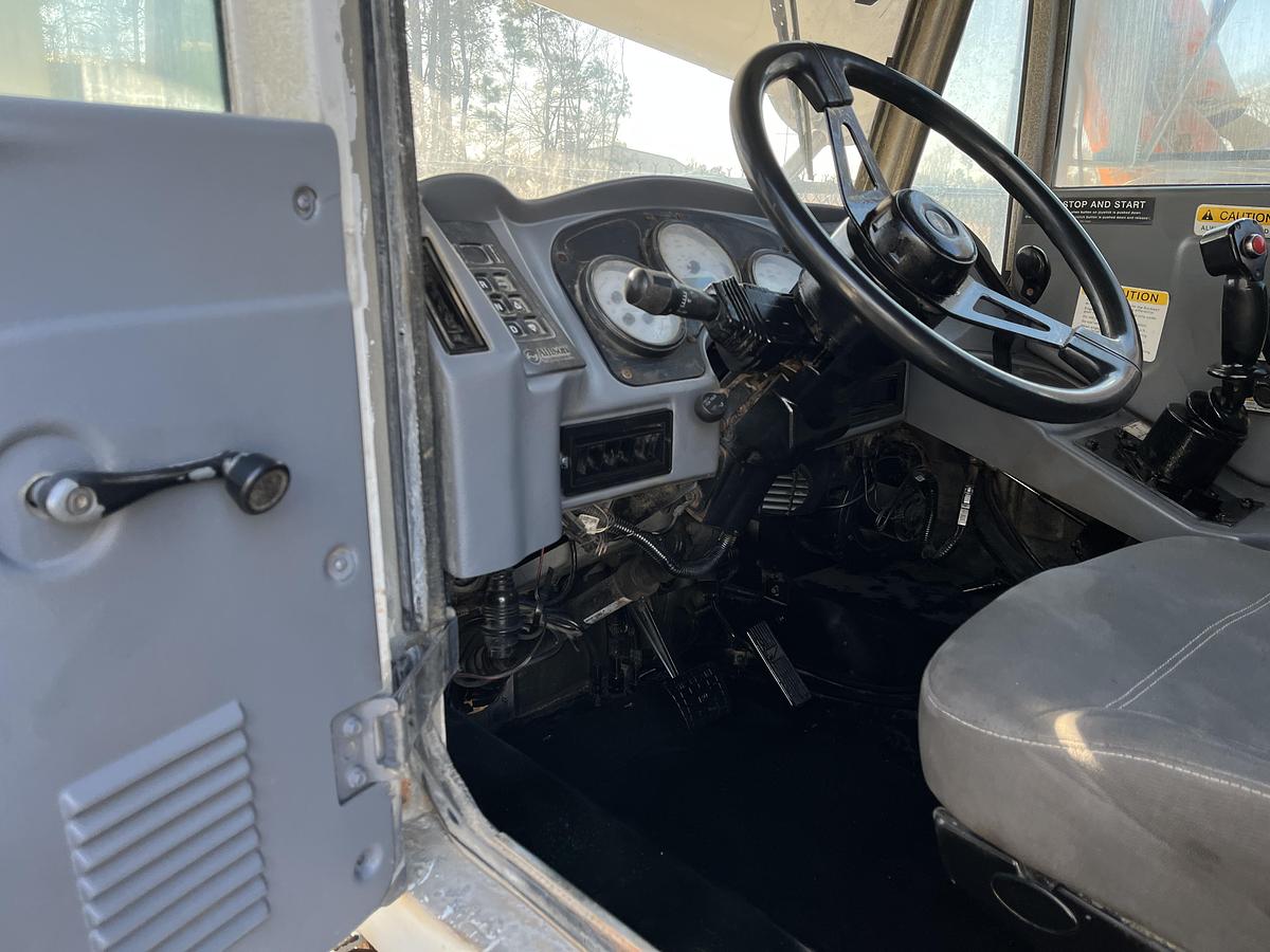 Used (2) 2015 Oshkosh Tri-Axle #16