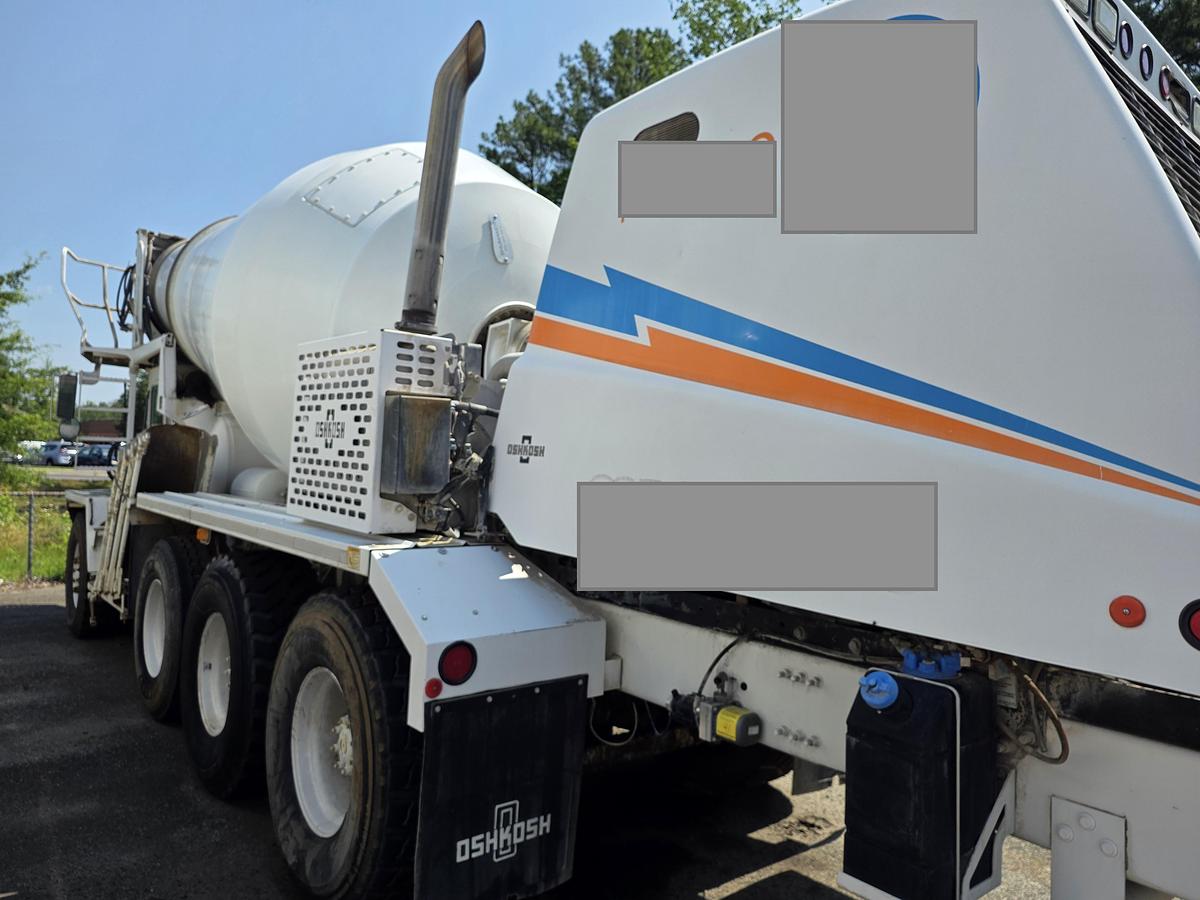 Used (2) 2016 AND (1) 2015 OSHKOSH TRIAXLE MIXERS! THESE ARE SISTER TRUCKS AND ARE READY FOR WORK TODAY!!