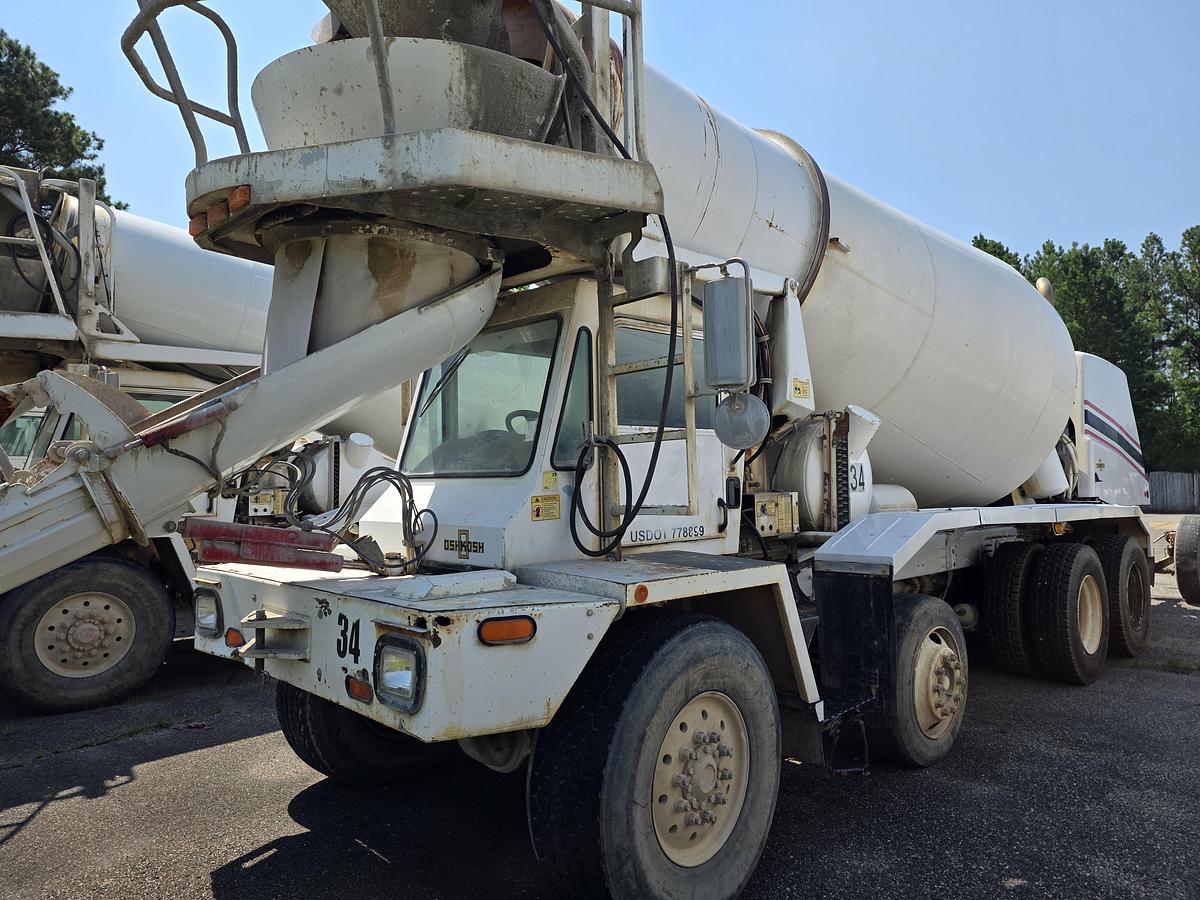 Used (2) 2007 OSHKOSH -FRONT DISCHARGE