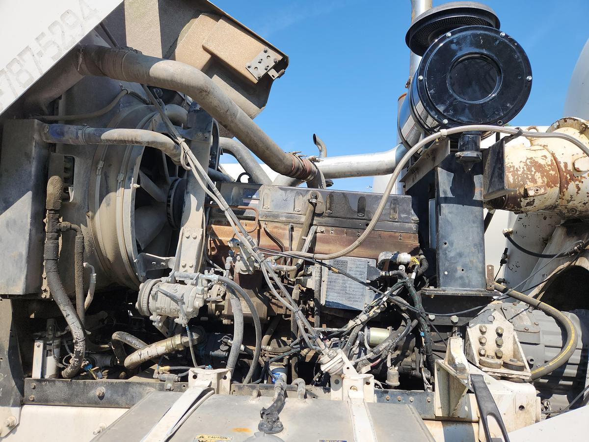 Used 2007 OSHKOSH -FRONT DISCHARGE