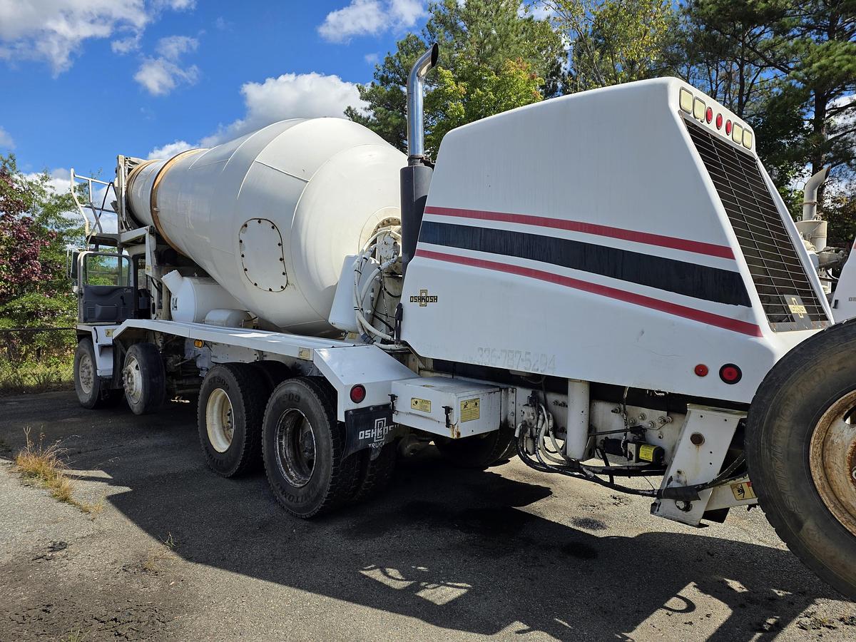 Used 2007 OSHKOSH -FRONT DISCHARGE