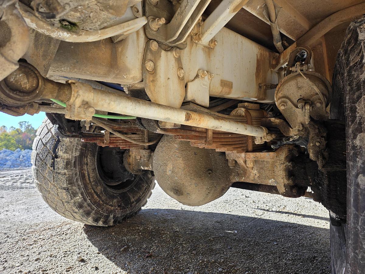 Used (2) 2015 Oshkosh Tri-Axle #16