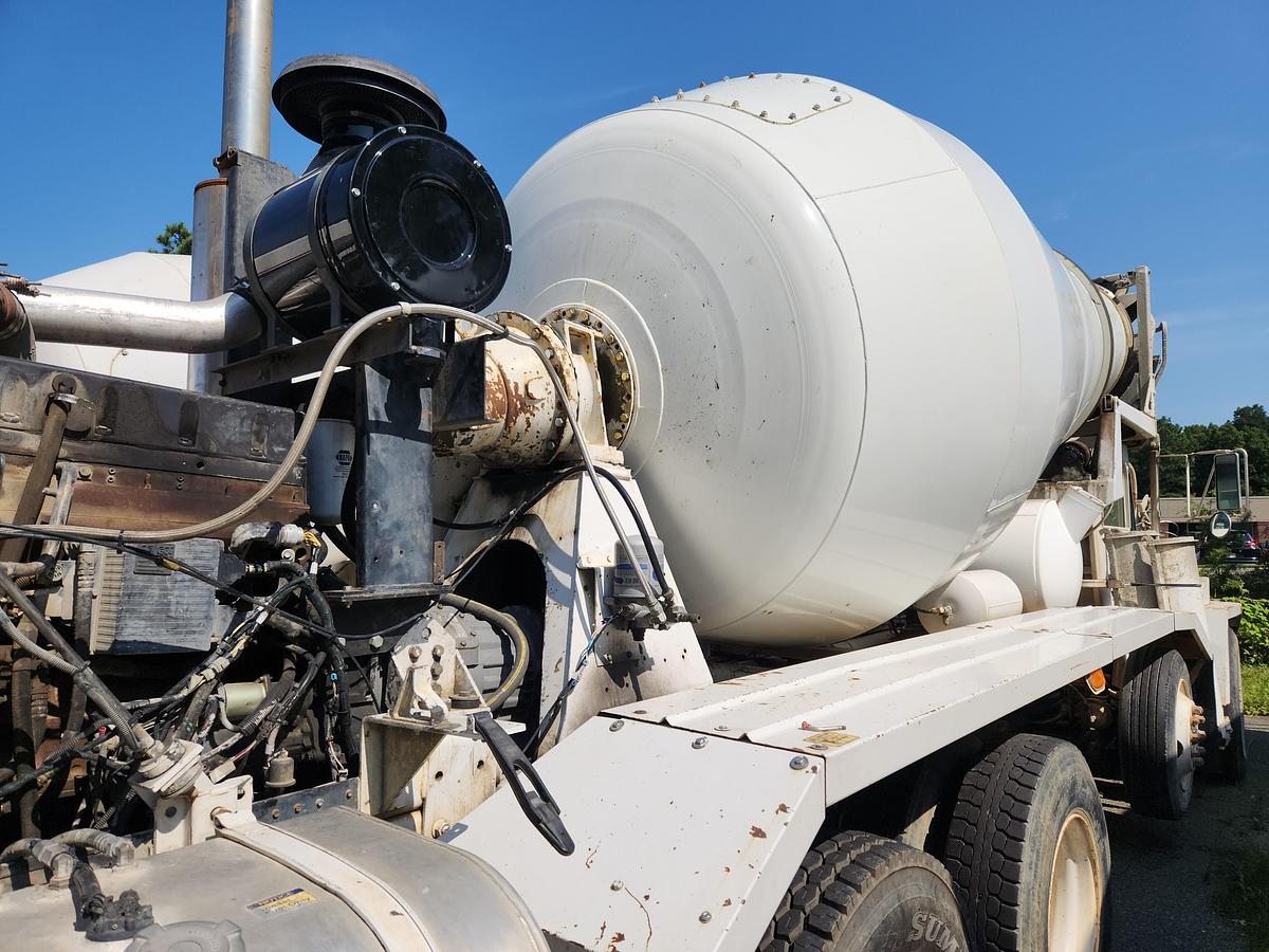 Used 2007 OSHKOSH -FRONT DISCHARGE