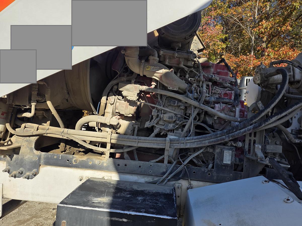 Used (2) 2015 Oshkosh Tri-Axle #16