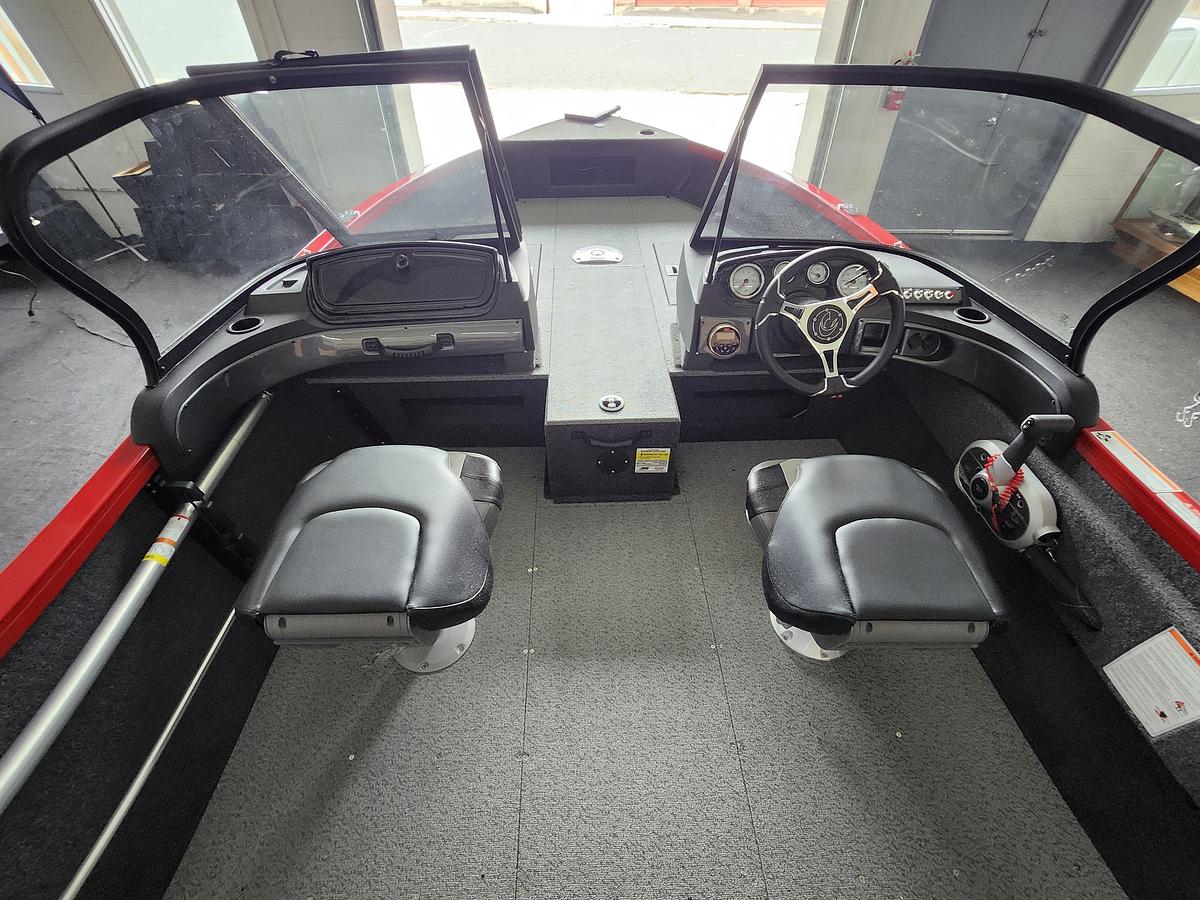 Used 2027 Crestliner 1750 Hawk Walkthrough