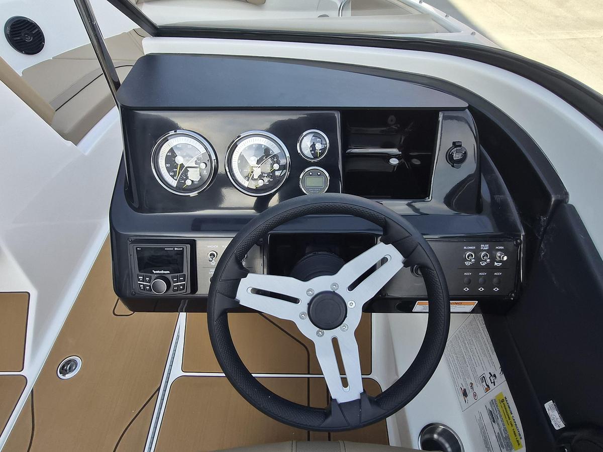 2026 Bayliner V20i Bowrider