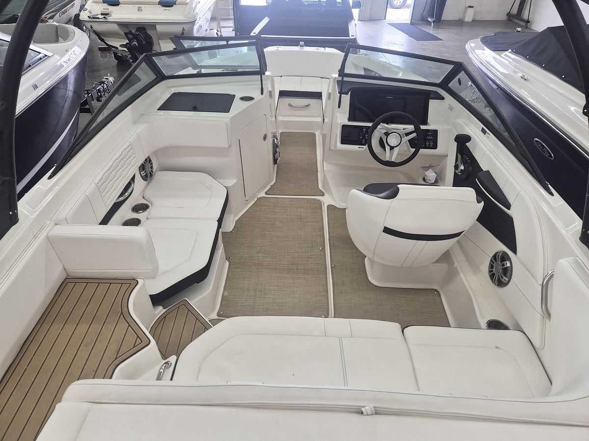 Used 2023 Sea Ray SPX 190