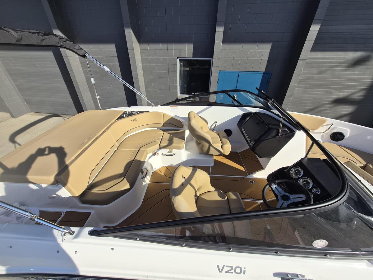 Used 2026 Bayliner V20i Bowrider