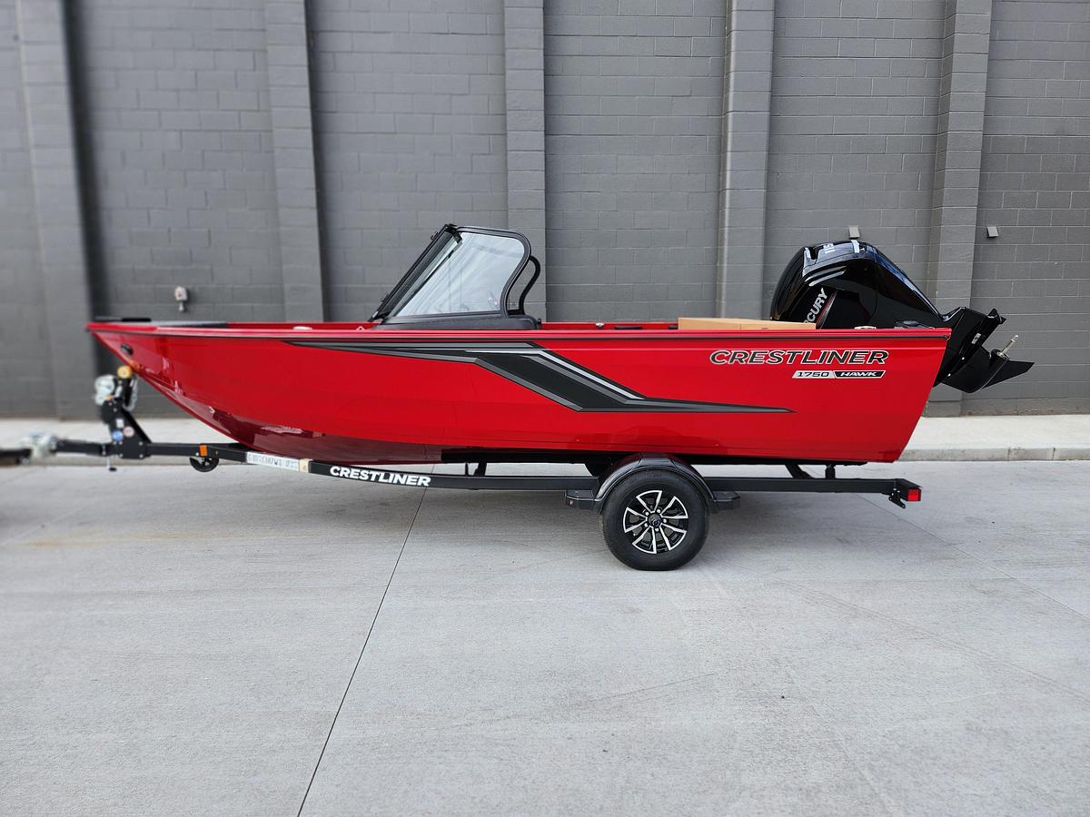 Used 2027 Crestliner 1750 Hawk Walkthrough