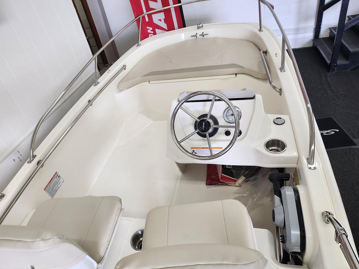 2026 Boston Whaler 130 Super Sport