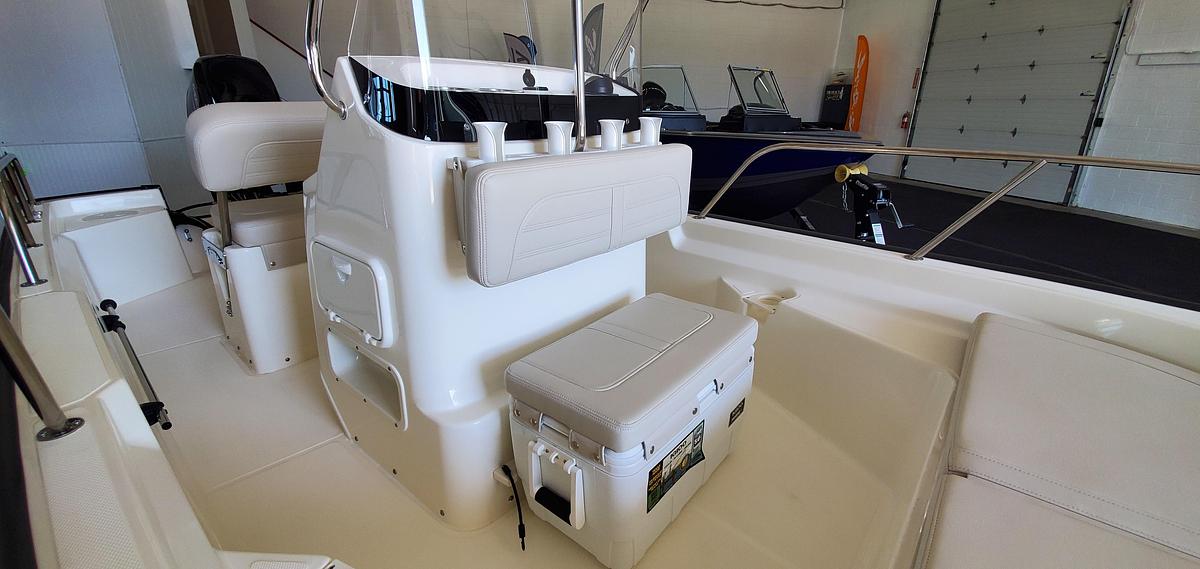 2026 Boston Whaler 150 Montauk