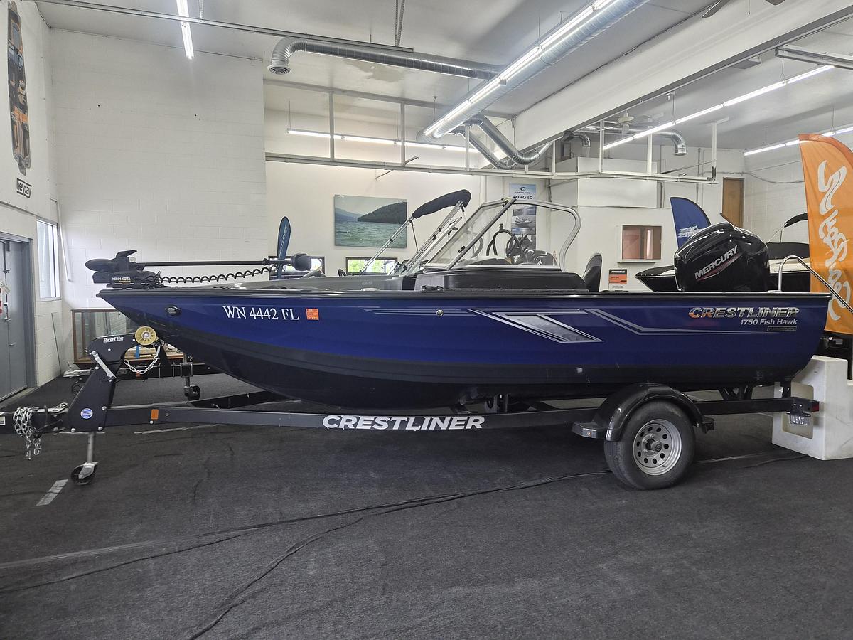 Used 2022 Crestliner 1750 Fish Hawk Walkthrough