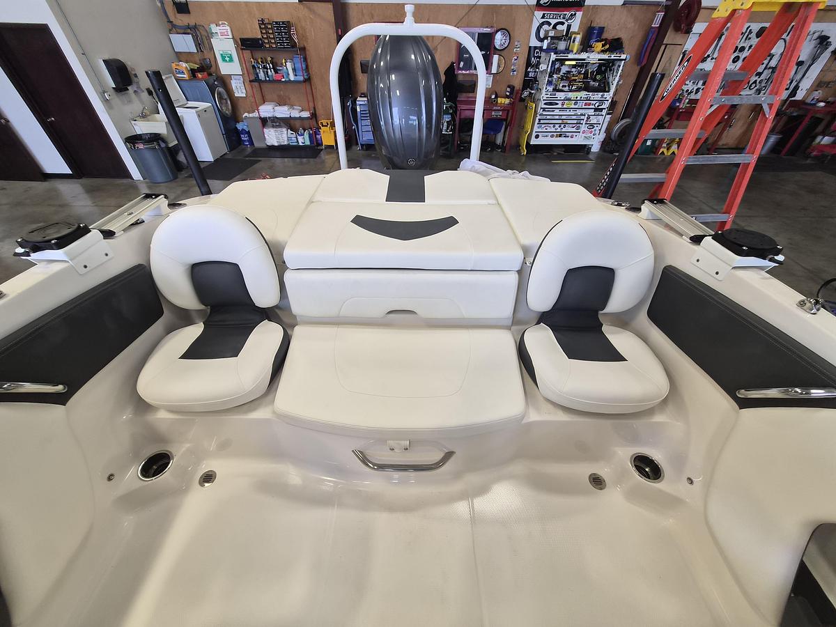 Used 2024 Chaparral 21 SSI-OB