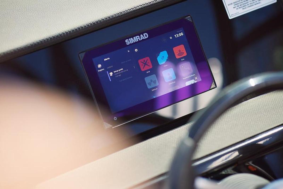 2025 Sea Ray SPX 210