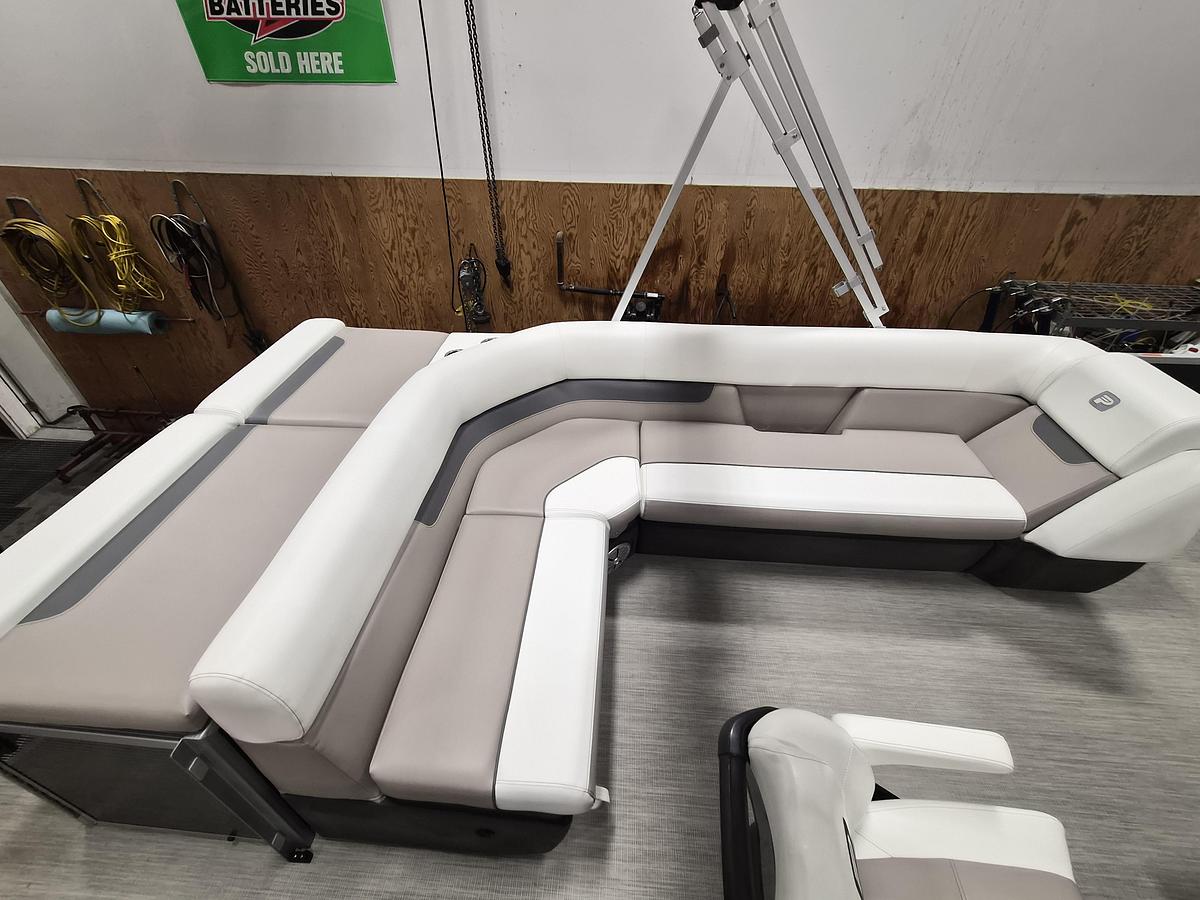 2026 Princecraft Vectra® 23 L