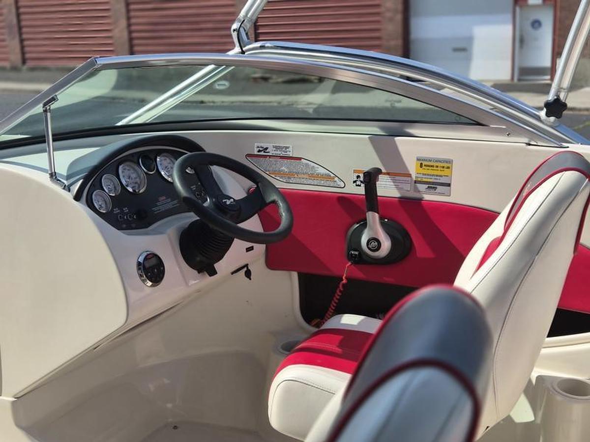 Used 2006 Sea Ray 195 Sport