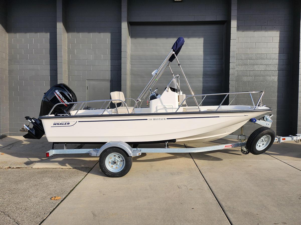 2027 Boston Whaler 150 Montauk