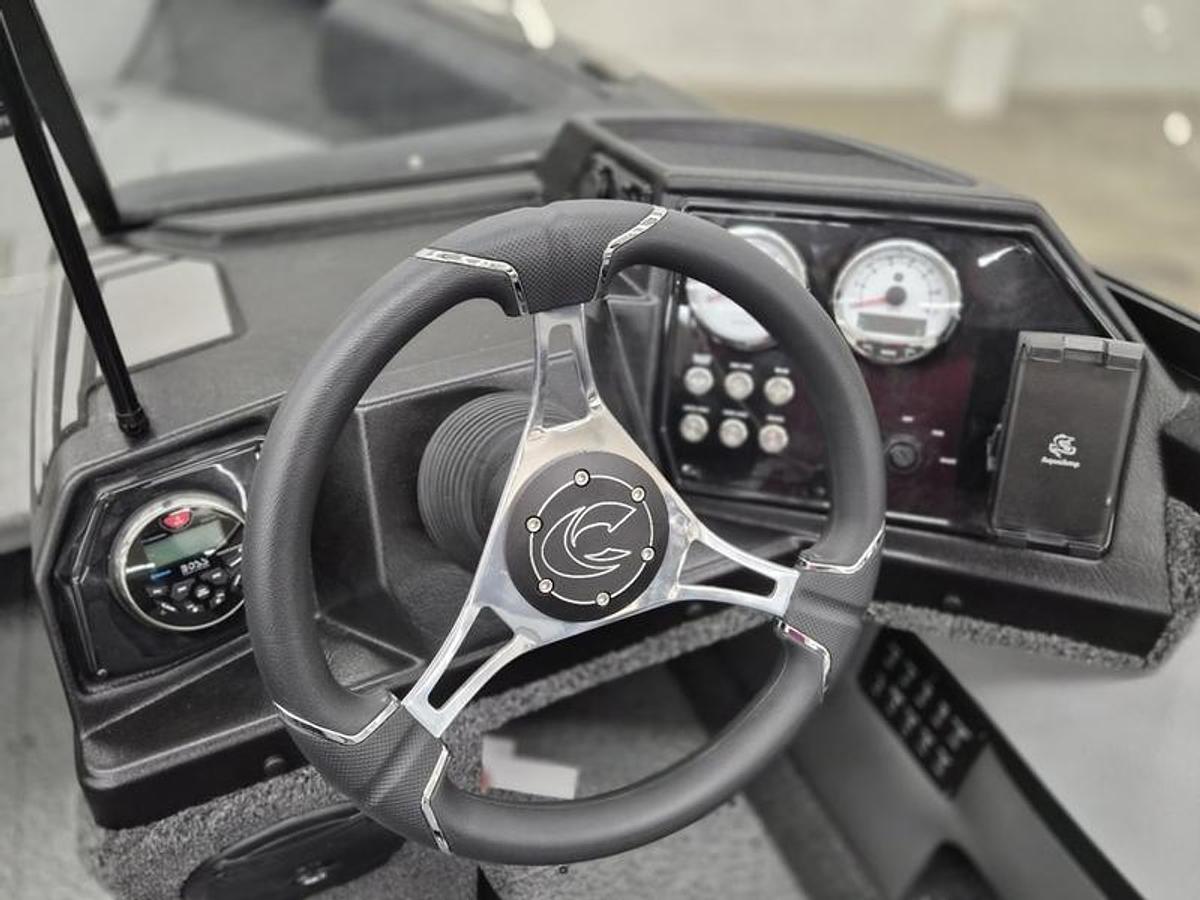 2026 Crestliner 1850 Sportfish