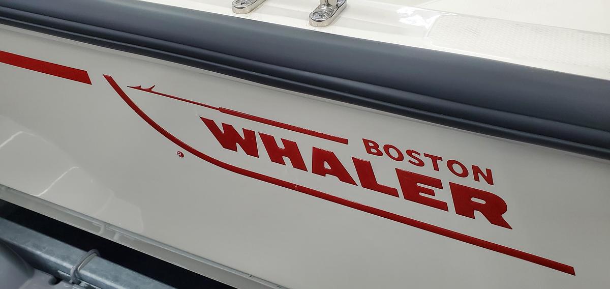 2026 Boston Whaler 150 Montauk