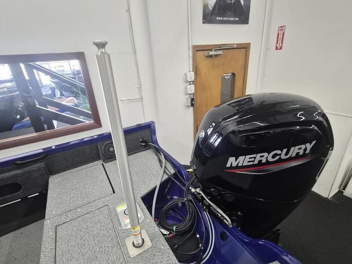 2026 Crestliner 1750 Hawk Walkthrough