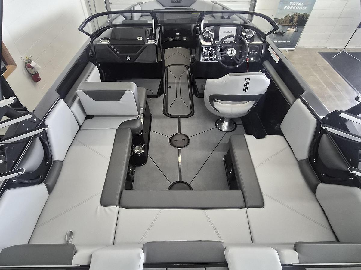 2026 Heyday Wake Boats WT-Surf