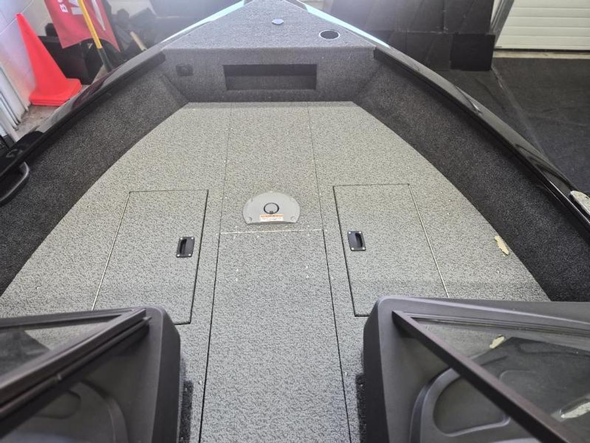 2026 Crestliner 1650 Hawk Walkthrough