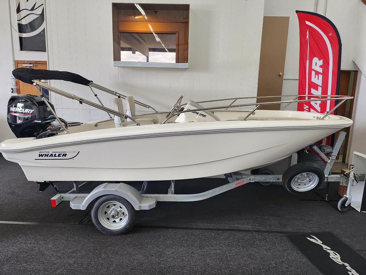 2026 Boston Whaler 130 Super Sport