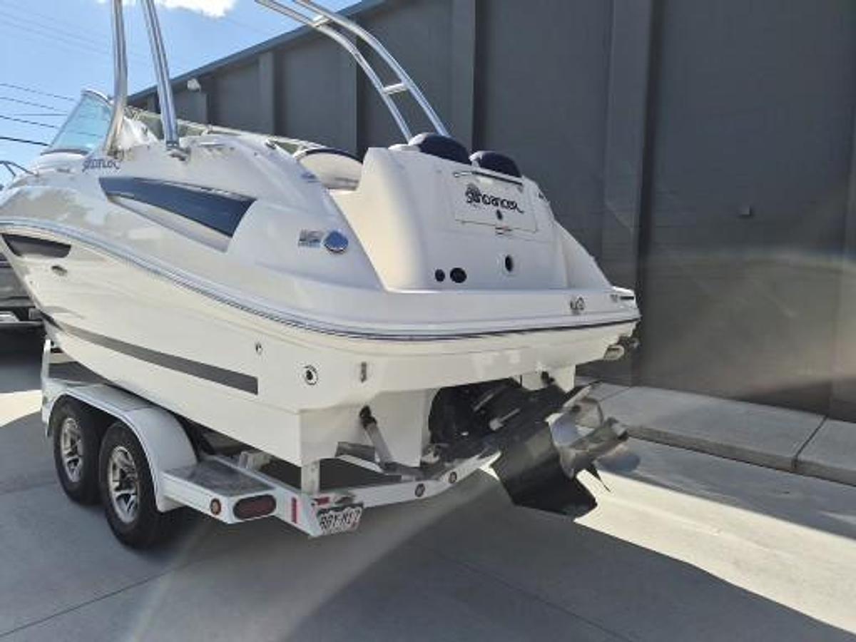 Used 2008 Sea Ray 240 Sundancer