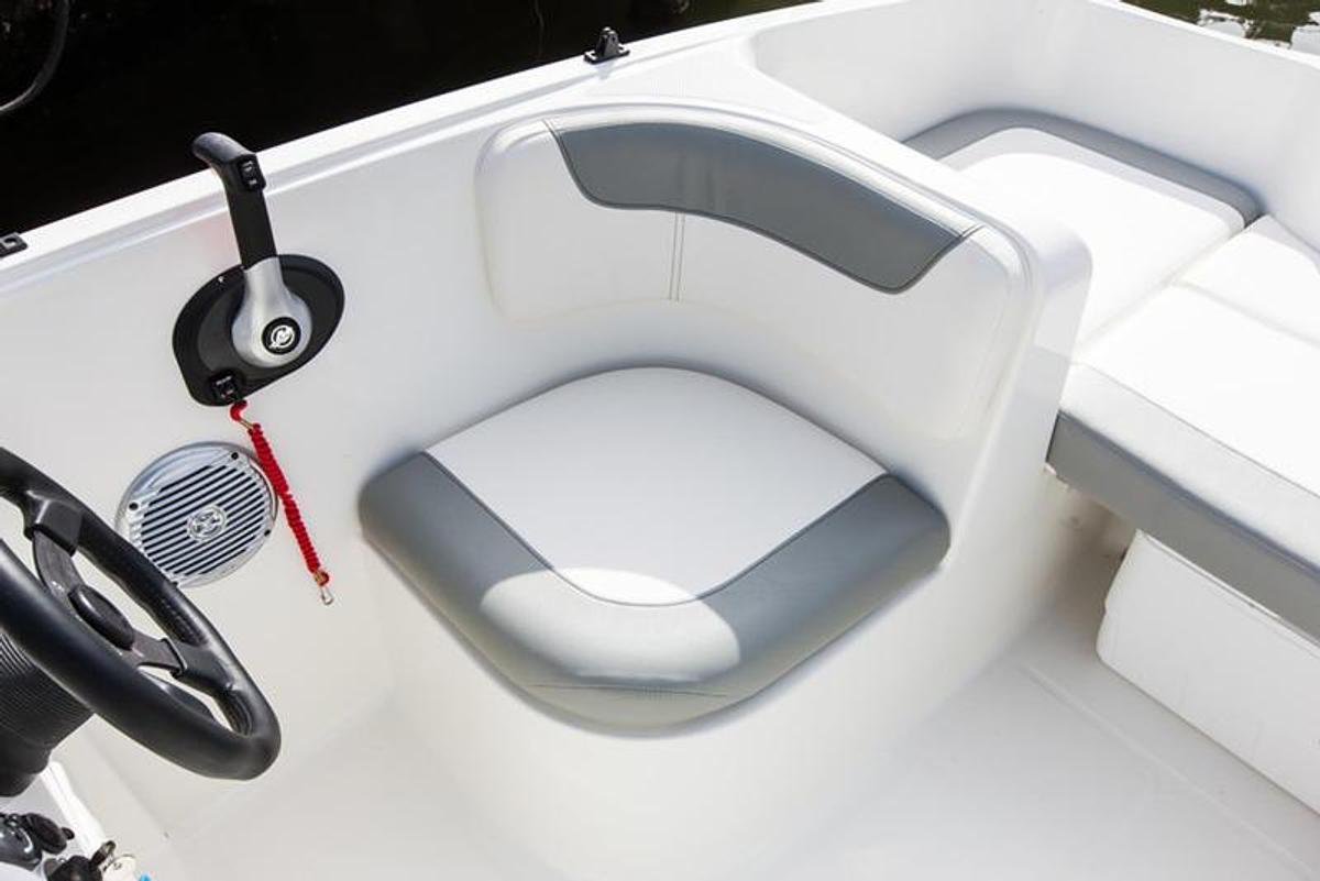 2025 Bayliner Element E16