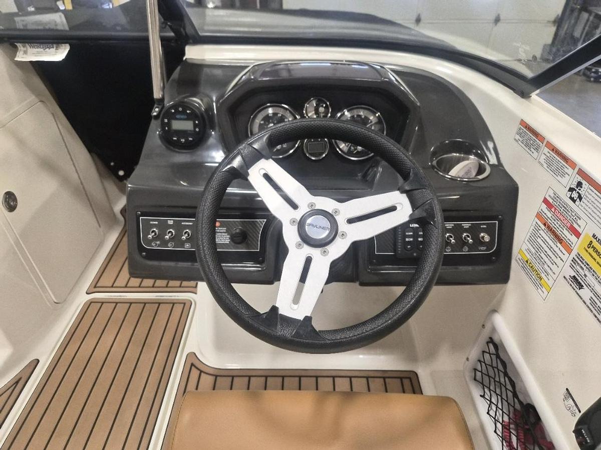 Used 2020 Bayliner VR-5