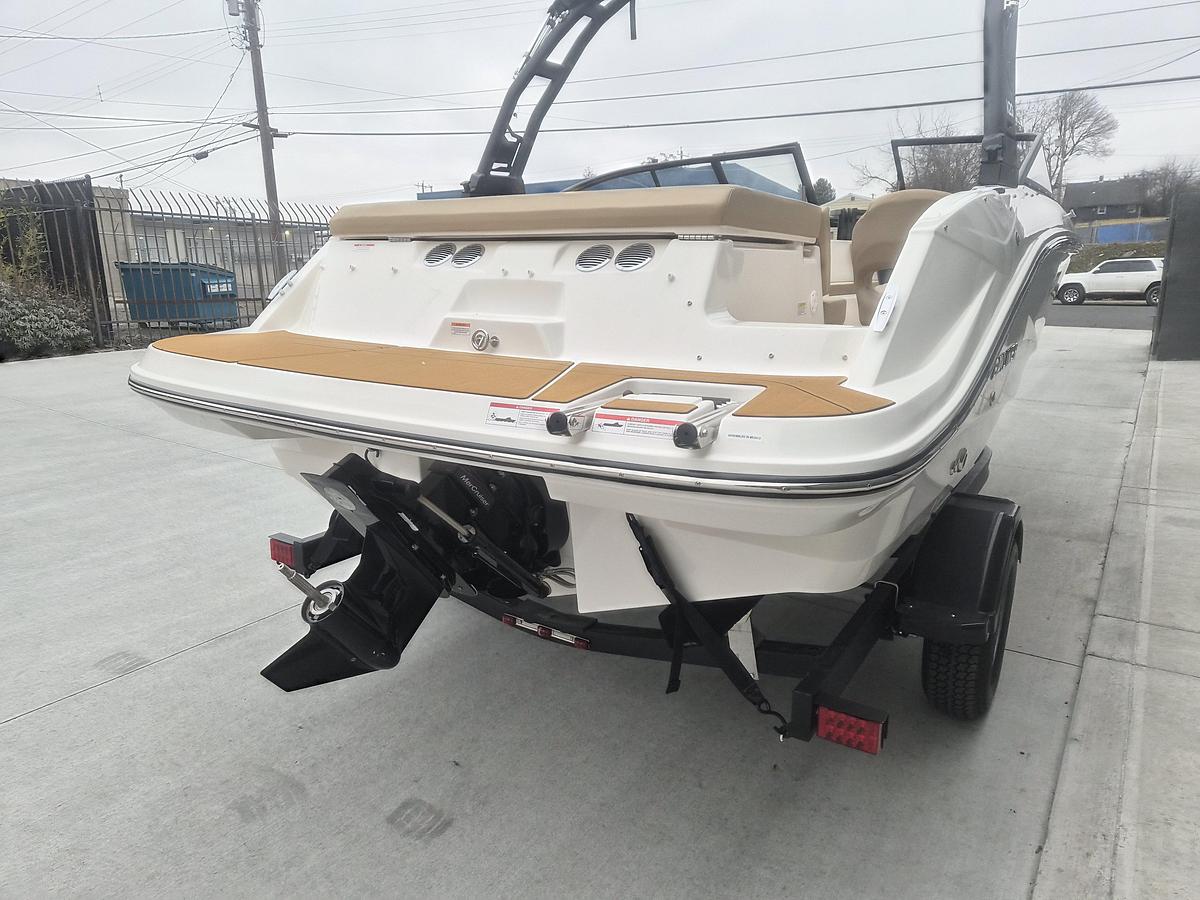 2026 Bayliner V20i Bowrider