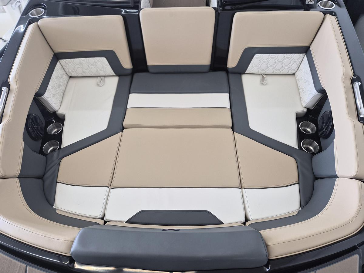 2026 Heyday Wake Boats H-22