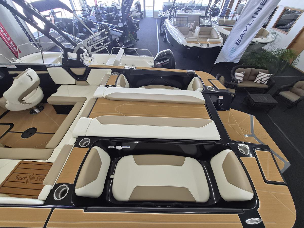 2026 Heyday Wake Boats WTSURF