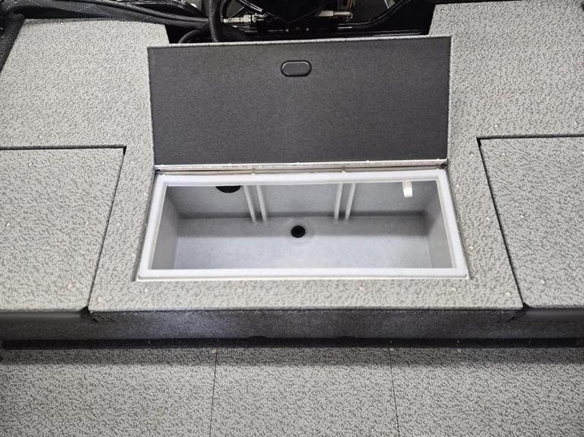 2026 Crestliner 1650 Hawk Walkthrough