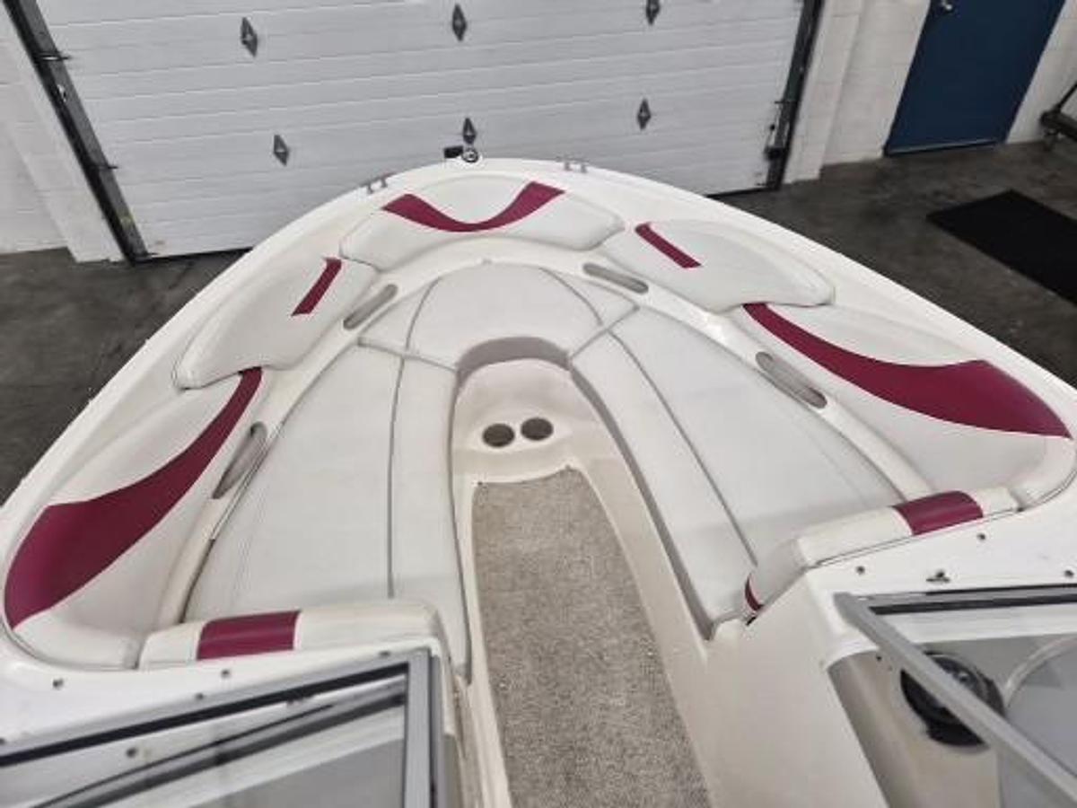 Used 2004 Maxum 2000SR