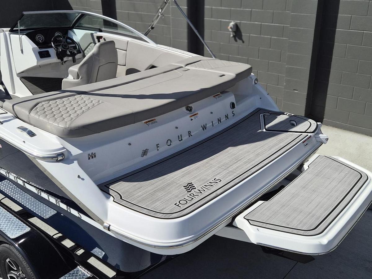 Used 2023 Four Winns H1