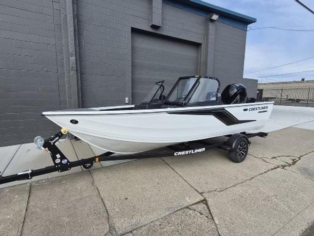 2026 Crestliner 1750 Hawk Walkthrough