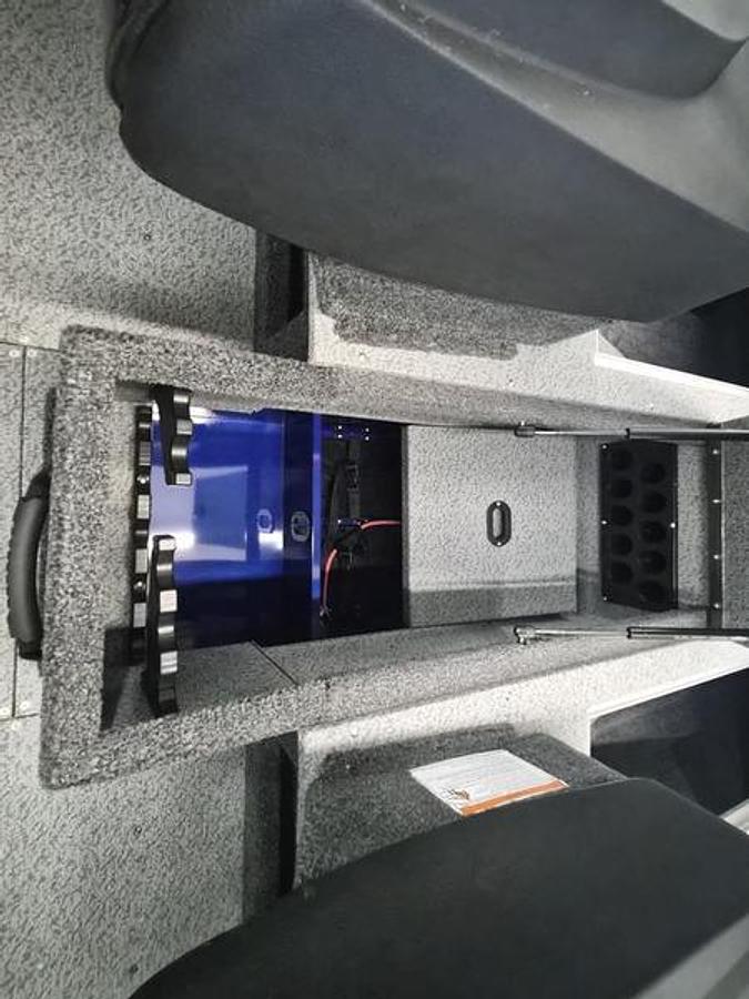 2026 Crestliner 1750 Hawk Walkthrough