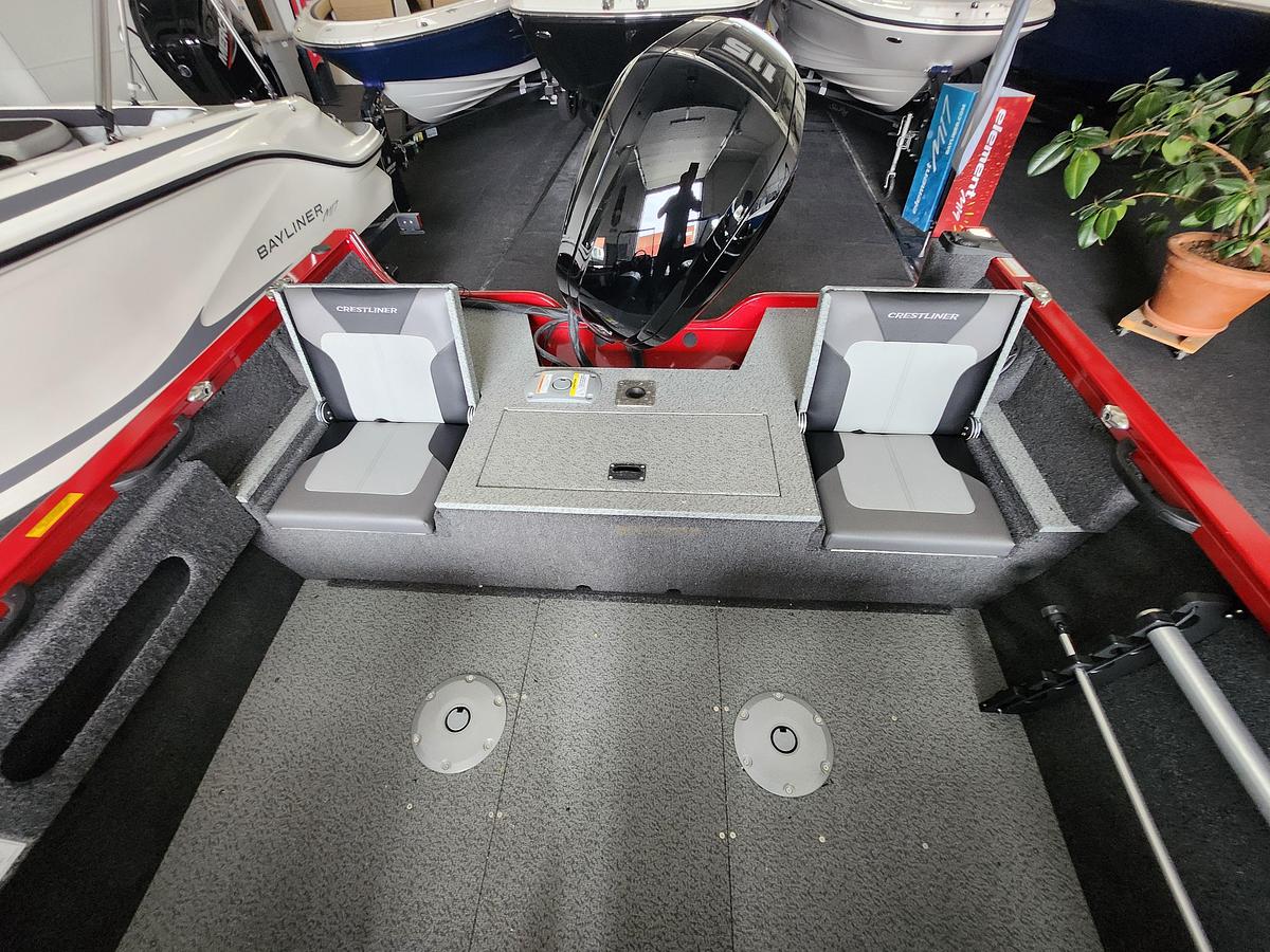 Used 2027 Crestliner 1750 Hawk Walkthrough