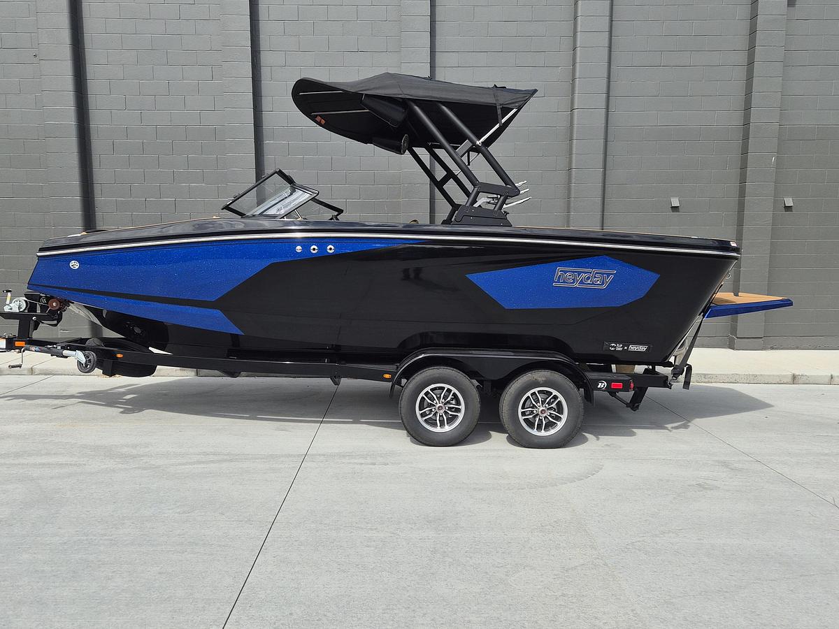 2026 Heyday Wake Boats WT-2DC