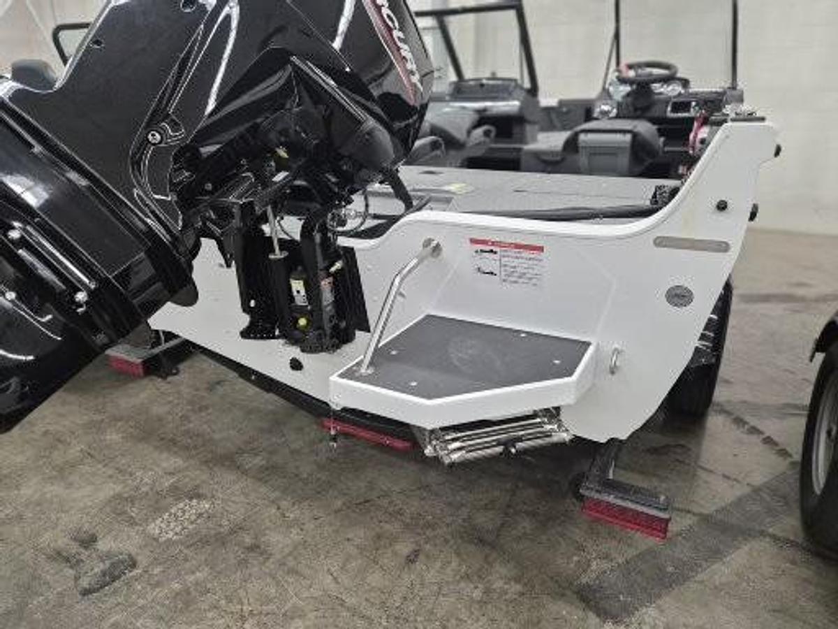 2026 Crestliner 1650 Kodiak Walkthrough