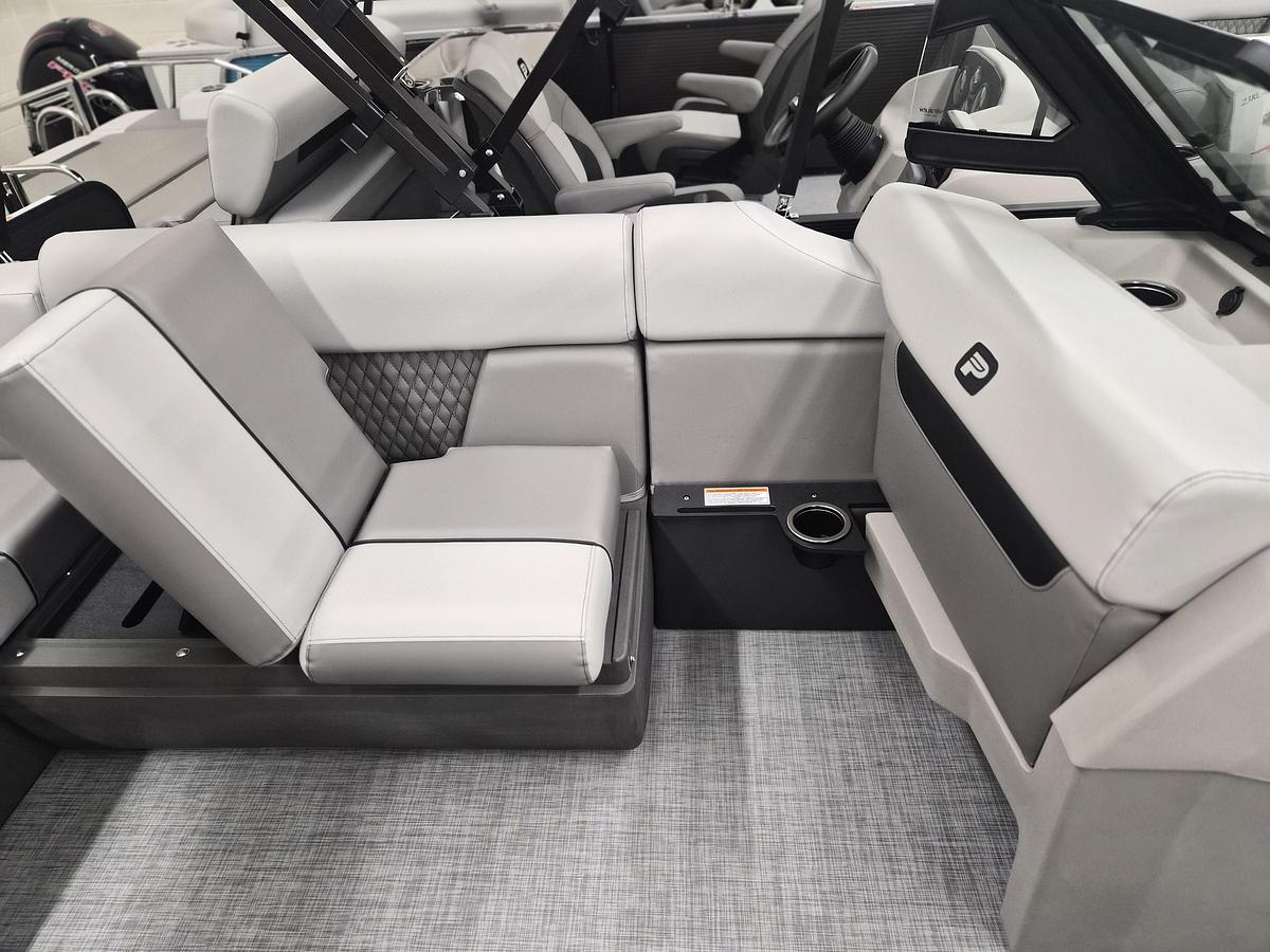 2026 Princecraft Vectra® 23 WRL Performance