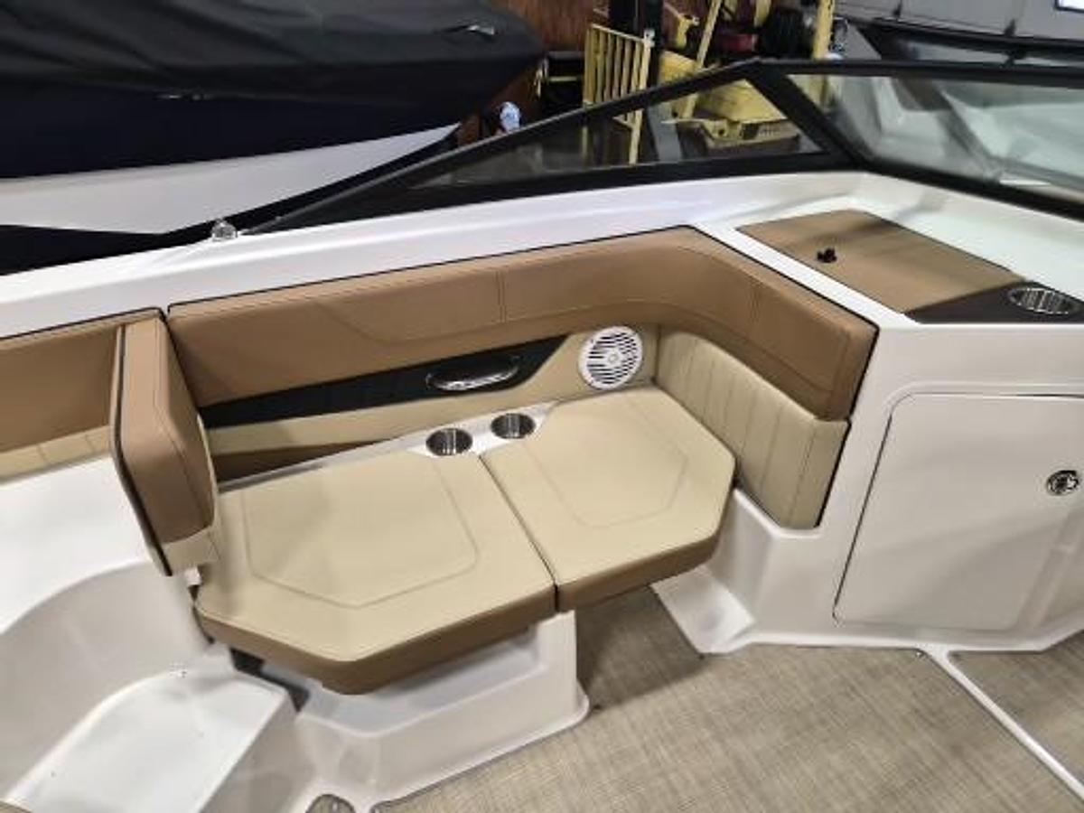 Used 2017 Sea Ray SPX 190