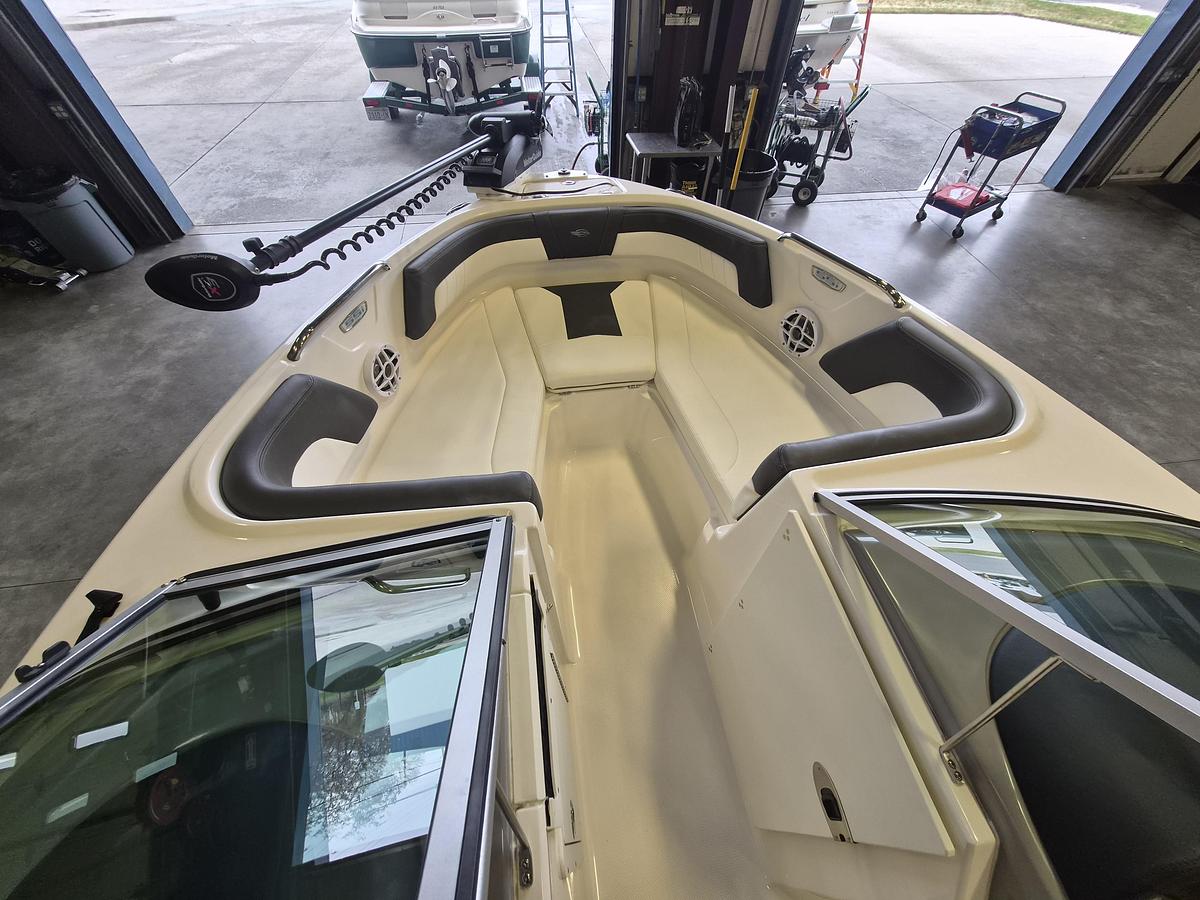 Used 2024 Chaparral 21 SSI-OB