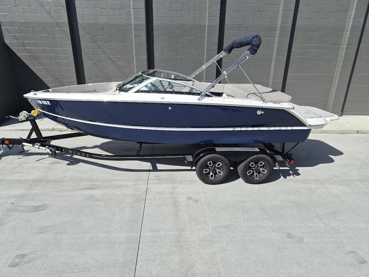 Used 2023 Four Winns H1