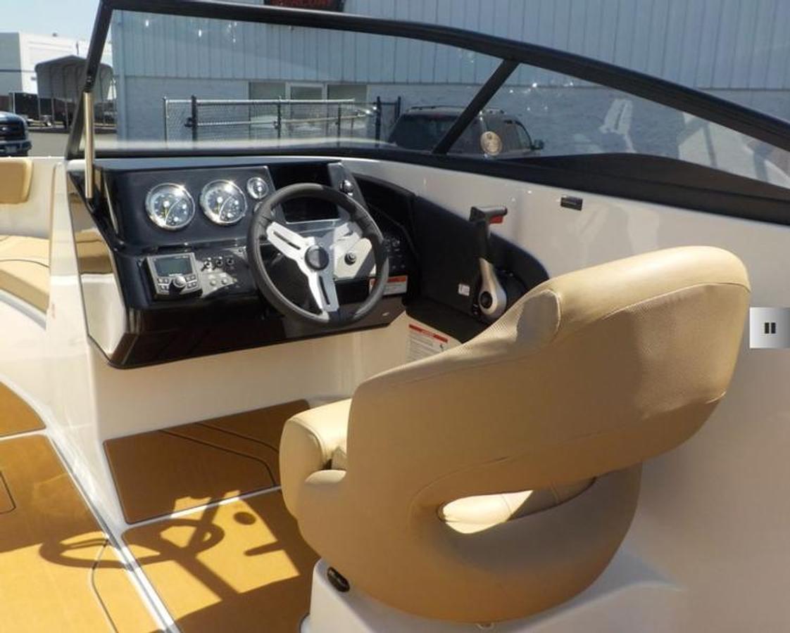 2026 Bayliner V20i Bowrider