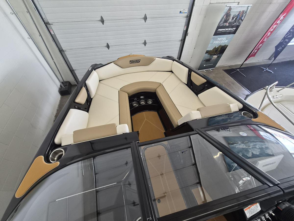 2026 Heyday Wake Boats WTSURF