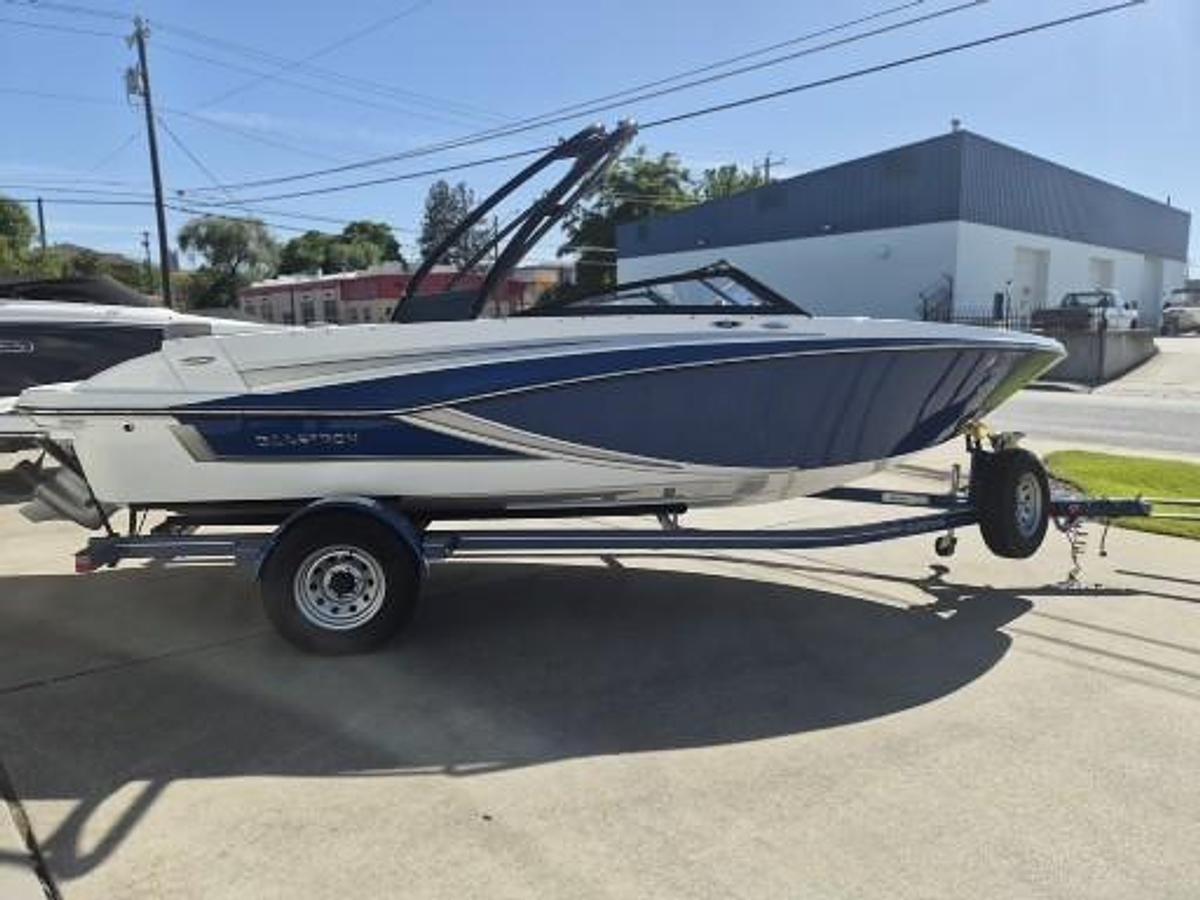 Used 2022 Glastron 205 Bowrider