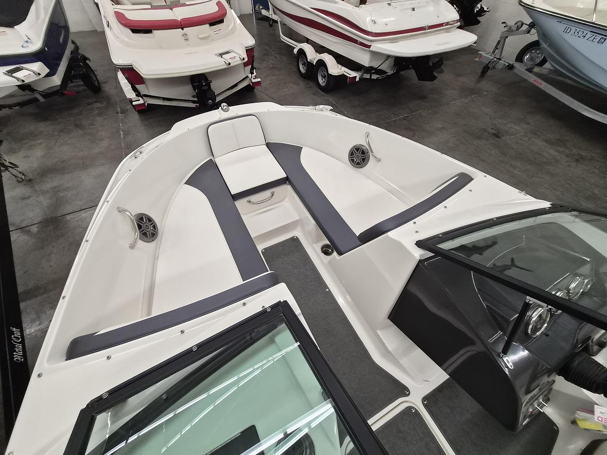 Used 2015 Sea Ray SPX 210