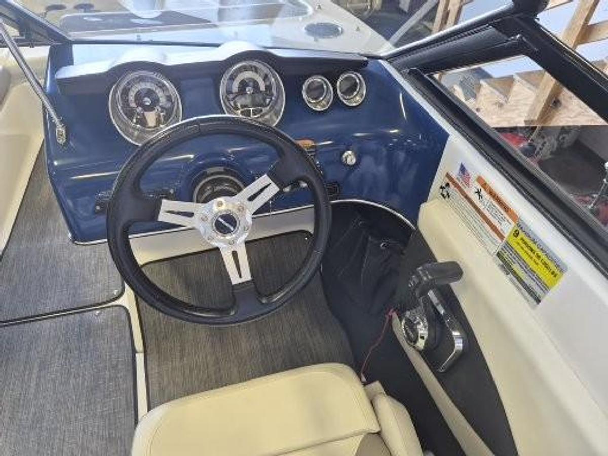Used 2022 Glastron 205 Bowrider